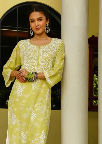 Zainab Mulmul Green