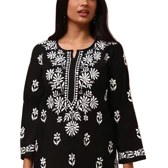 Nida Chikankari Black