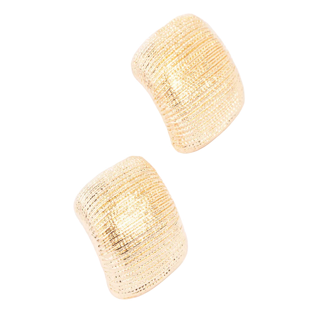 Earring Gold Curved Textured Stud