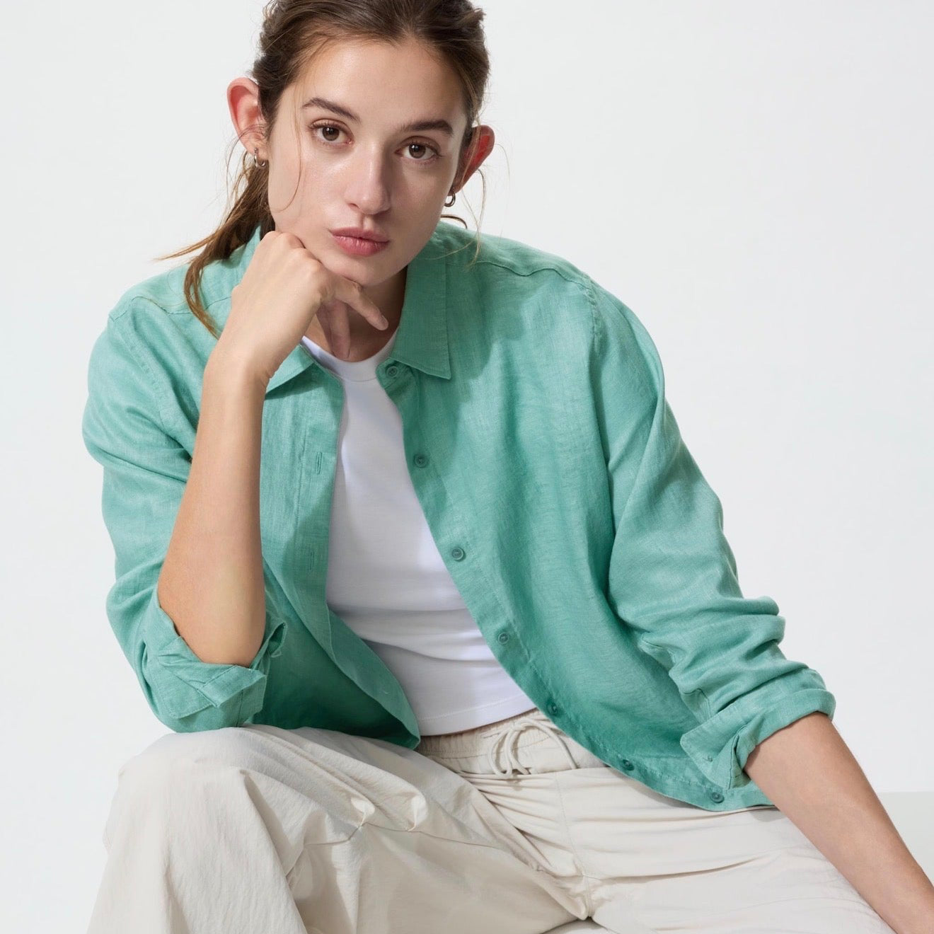 Uniqlo premium linen shirt green