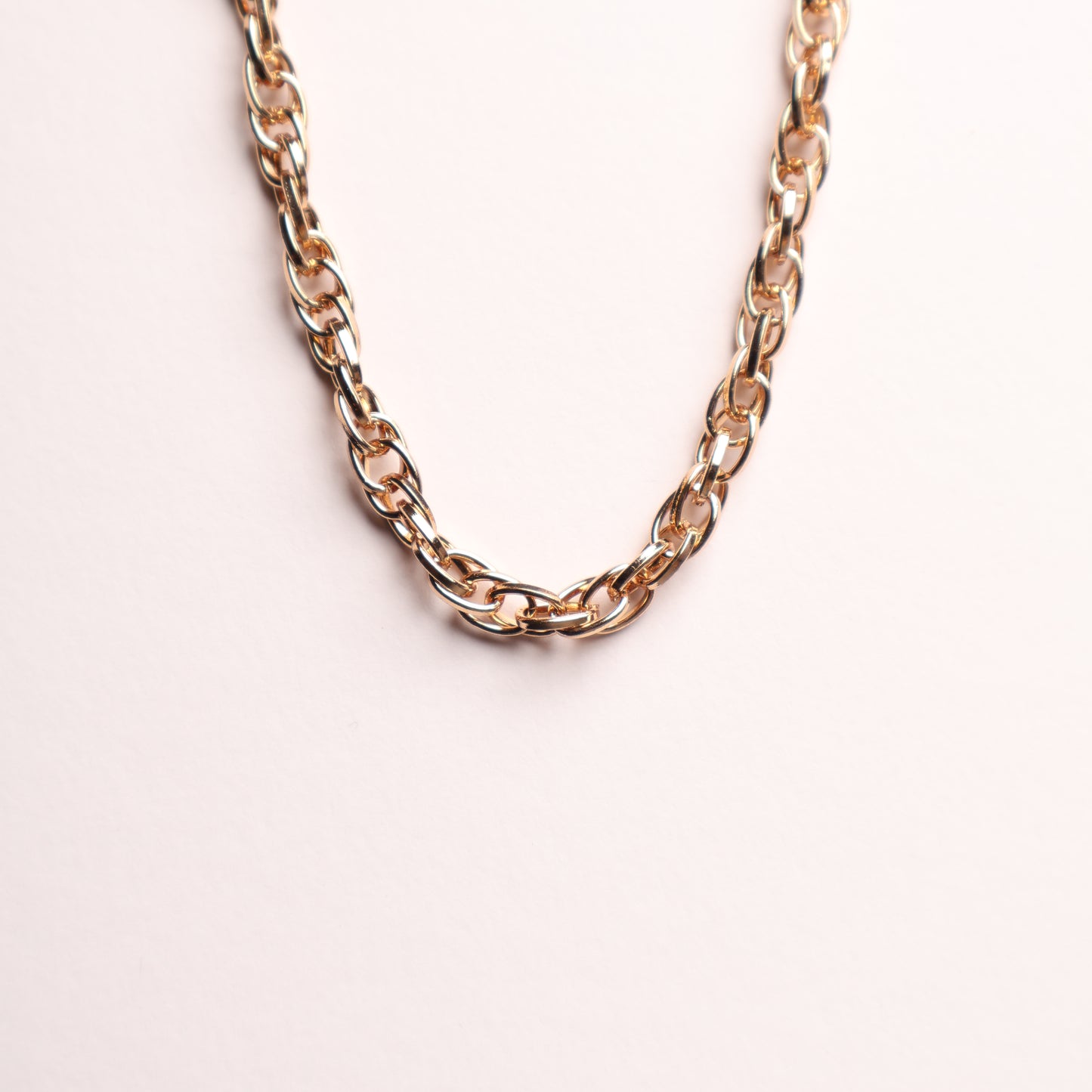 H&M Necklace Gold Puffy Link Chain