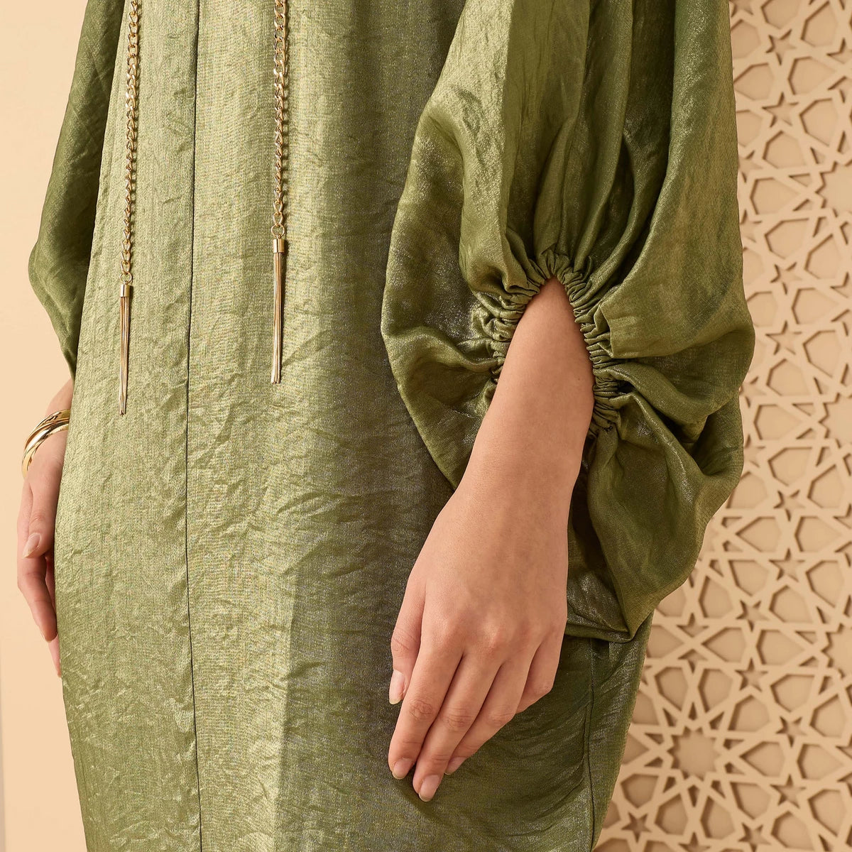 Max kaftan dress with chain