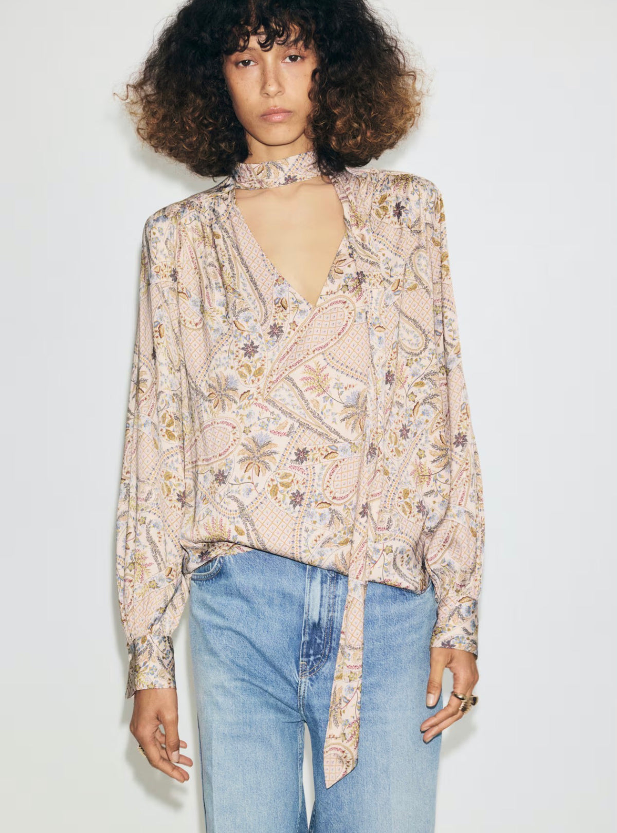 H&M light dusty beige patterned